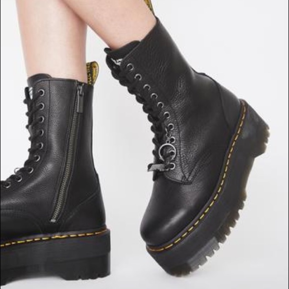 Dr Martens x Dolls Kill